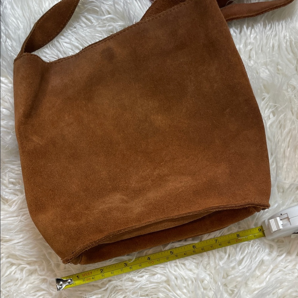 Urban Outfitters Tan Suede Hobo Bag - Picture 6 of 7